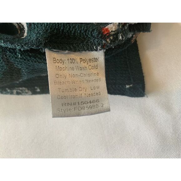 Fun 2 Fun Dark Green Floral Scoop Neck Polyester Womens Blouse Size Medium - Picture 11 of 13
